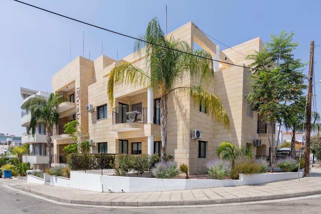 Epicurian Residence Nicosia Exterior photo